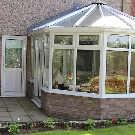 Bridge End Nocleg ze śniadaniem *