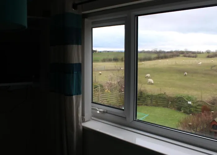 Bridge End * Northallerton