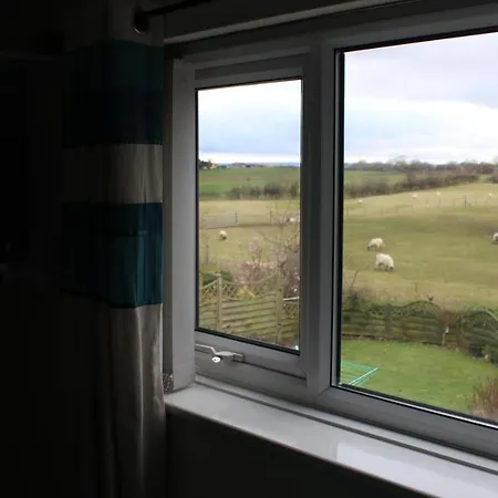 Bridge End * Northallerton